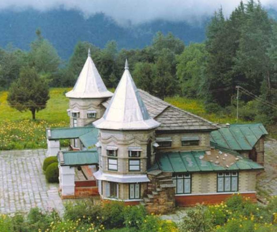 Narayana Ashram, Dharchula